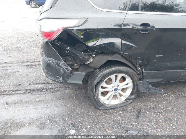 Ford ESCAPE SE 2017 1FMCU9GD2HUA97992 Image 6