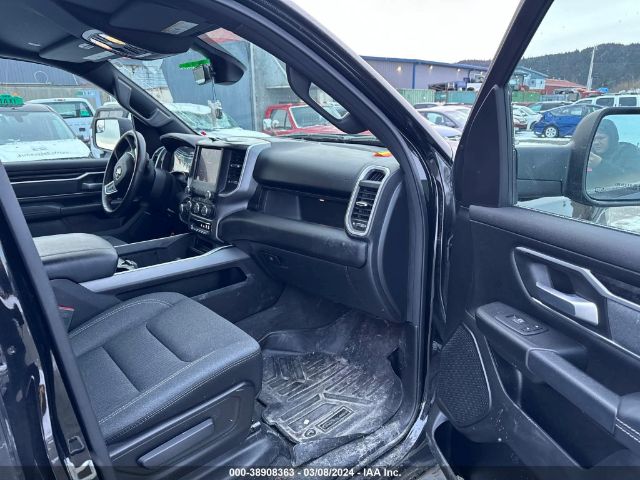 1C6SRFFT2NN136294 RAM 1500 Big Horn  4x4 5'7 Box