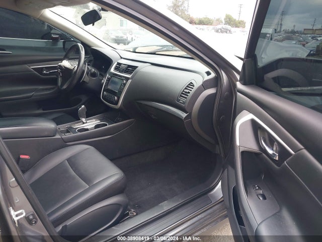 Nissan Altima 2.5 Sr 2018 1N4AL3AP1JC209732 Image 5