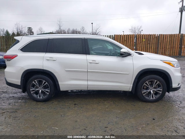 Toyota Highlander Xle V6 2016 5TDJKRFH2GS319813 Image 13