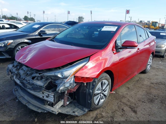 Toyota Prius Two 2018 JTDKBRFU3J3063899 Image 2