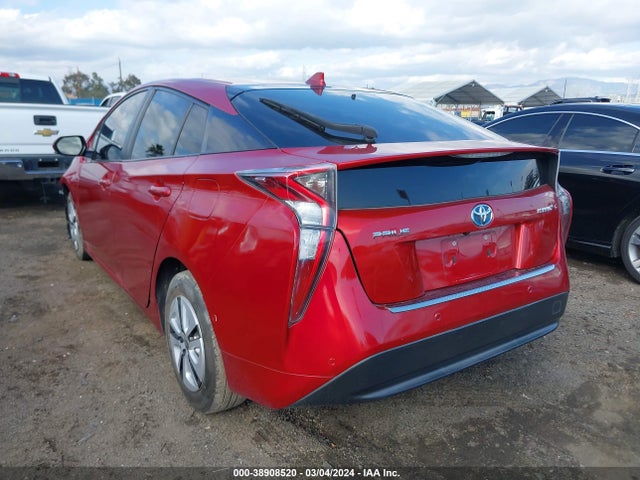 Toyota Prius Two 2018 JTDKBRFU3J3063899 Image 3