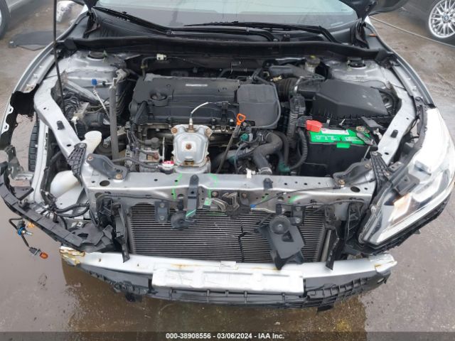 1HGCR2F31HA290885 Honda ACCORD LX