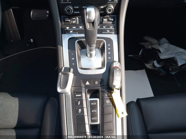 2019 PORSCHE 911 WP0AA2A93KS104306 Photo 10