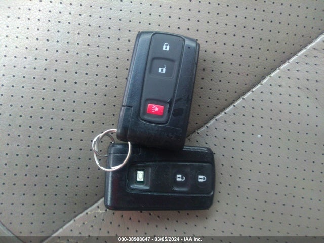2009 TOYOTA PRIUS VIN: JTDKB20UX93479220