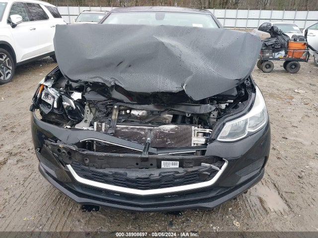Chevrolet Cruze Ls Auto 2018 1G1BC5SM9J7158979 Image 12