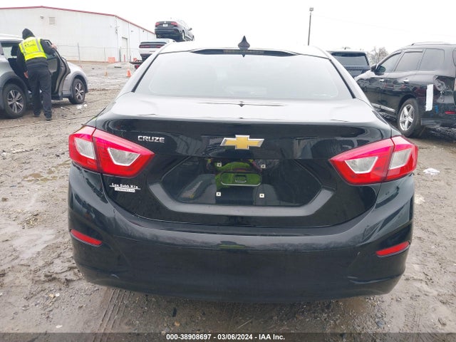 Chevrolet Cruze Ls Auto 2018 1G1BC5SM9J7158979 Image 16