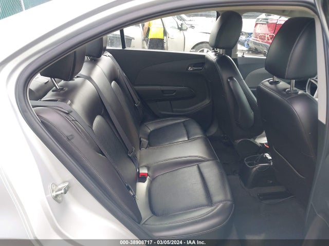Chevrolet Sonic Ltz Auto 2016 1G1JE5SB4G4158905 Image 8