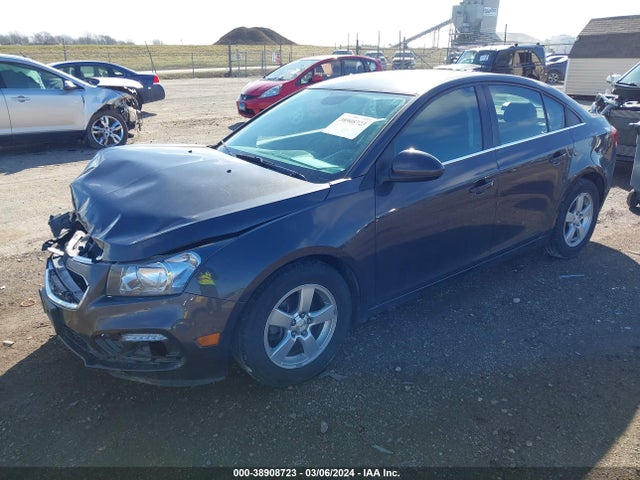 Chevrolet Cruze 1lt Auto 2015 1G1PC5SB2F7127942 Image 2
