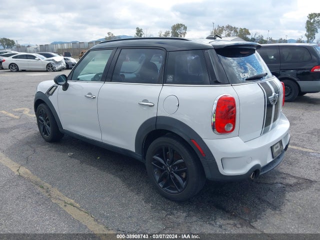 2012 MINI COOPER S COUNTRYMAN WMWZC3C59CWL87282 Photo 2