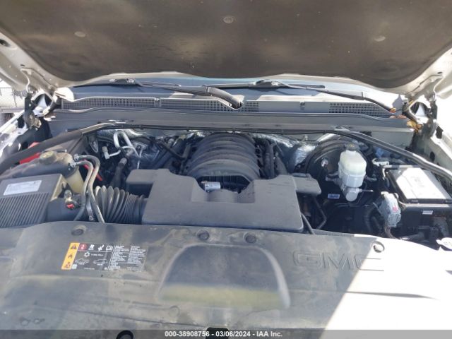 1GKS2GKC7JR142687 GMC Yukon Xl Slt
