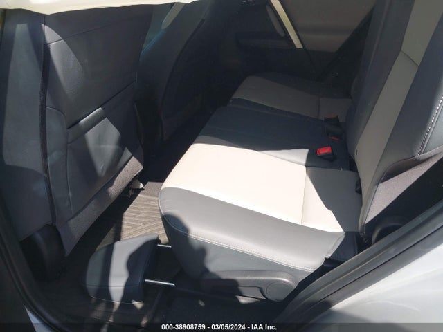 Toyota Rav4 Limited 2015 JTMYFREV9FJ040011 Image 8