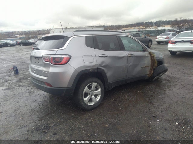 Jeep Compass Latitude 4x4 2020 3C4NJDBB0LT161027 Image 4