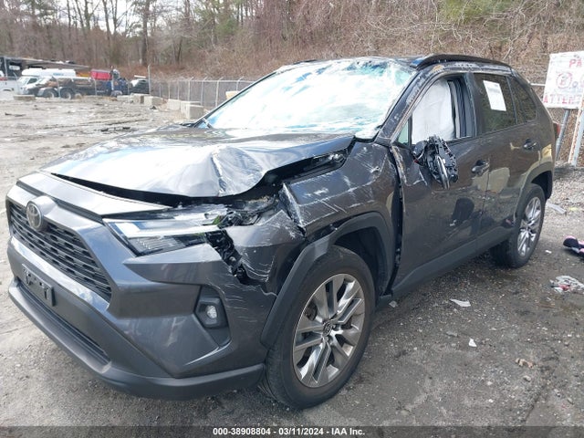 Toyota Rav4 Xle Premium 2022 2T3A1RFV4NC283418 Image 2