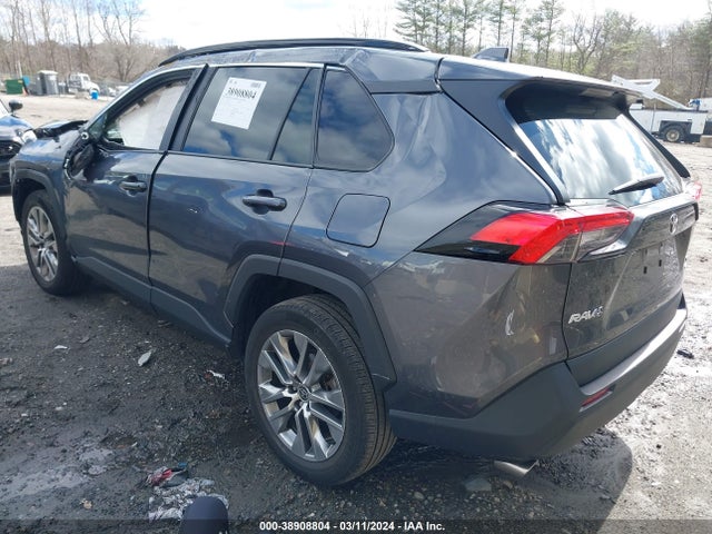 Toyota Rav4 Xle Premium 2022 2T3A1RFV4NC283418 Image 3