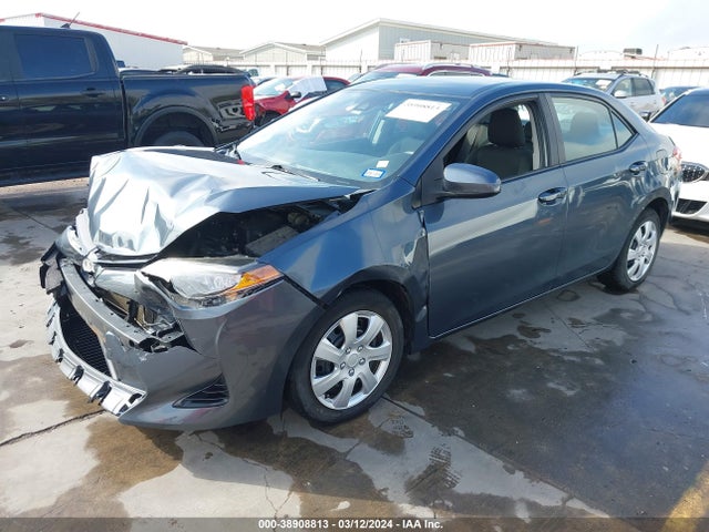 Toyota COROLLA LE 2017 2T1BURHE4HC847980 Image 2