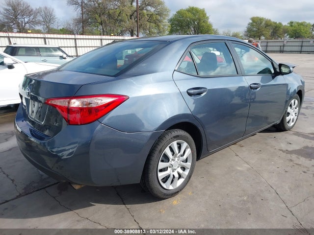 Toyota COROLLA LE 2017 2T1BURHE4HC847980 Image 4