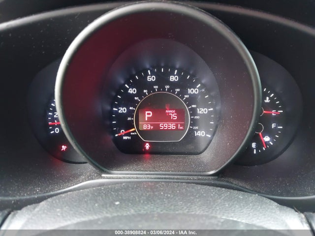 KNDJN2A25J7588682 KIA Soul