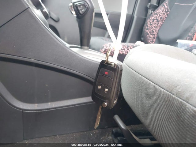 Chevrolet Sonic Ls Auto 2016 1G1JA6SH3G4120409 Image 11