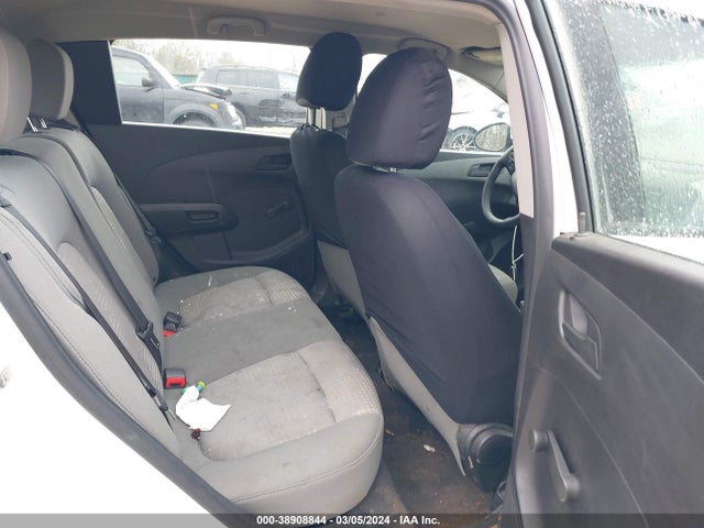 Chevrolet Sonic Ls Auto 2016 1G1JA6SH3G4120409 Image 8