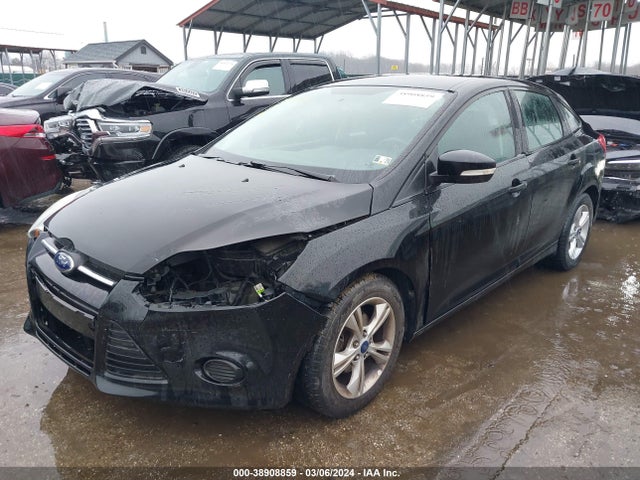 Ford FOCUS SE 2014 1FADP3F25EL353837 Image 2