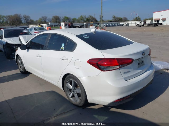 KIA FORTE LX 2018 3KPFL4A75JE175566 Image 3
