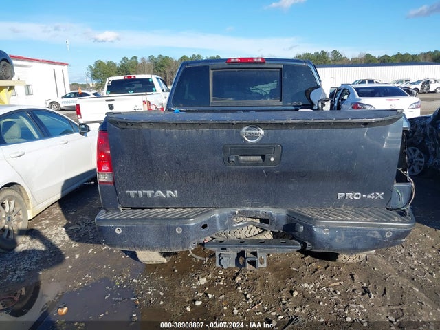 Nissan Titan Pro-4x 2015 1N6AA0EC9FN513972 Image 16
