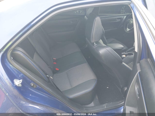 Toyota COROLLA SE 2018 5YFBURHEXJP770960 Image 8