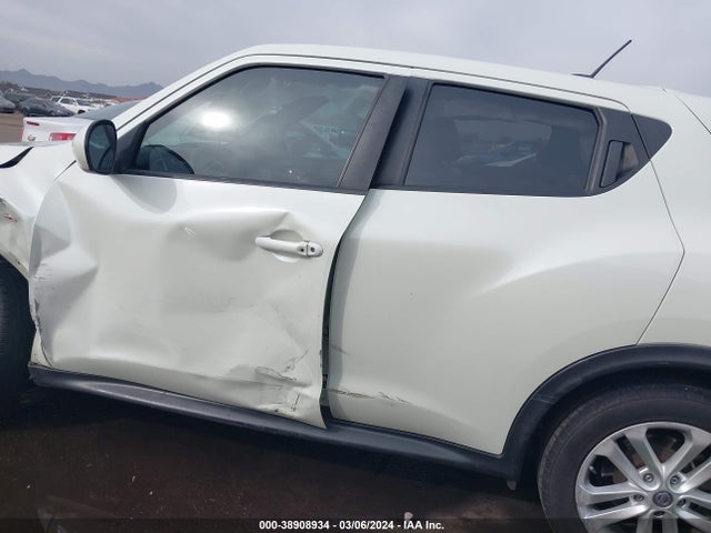 2011 NISSAN JUKE SL VIN: JN8AF5MR3BT021701