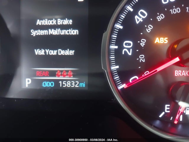 Toyota RAV4 LE 2021 JTMK1RFV9MD062122 Image 7