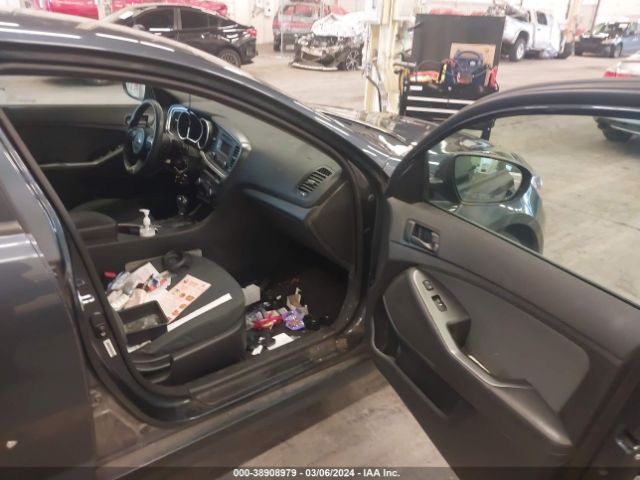 KNAGM4A78F5572593 KIA Optima Lx