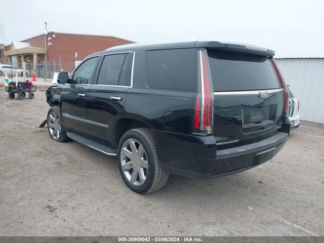 1GYS4BKJ5JR189928 Cadillac Escalade Luxury