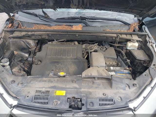 Toyota Highlander Limited V6 2015 5TDDKRFHXFS085352 Image 10