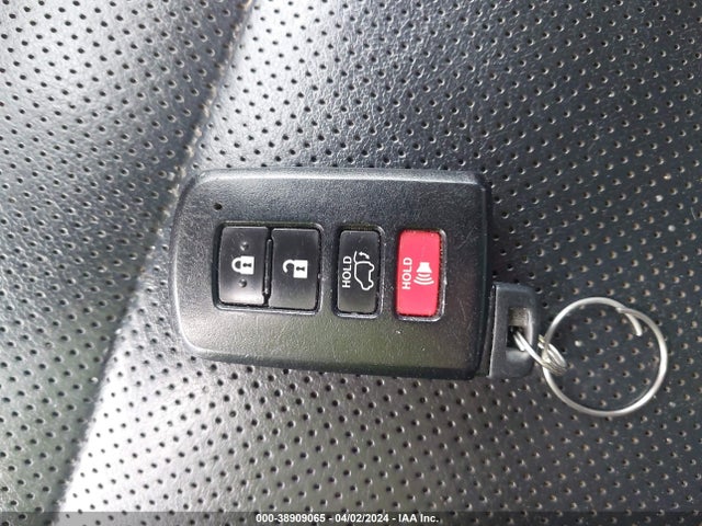 Toyota Highlander Limited V6 2015 5TDDKRFHXFS085352 Image 11