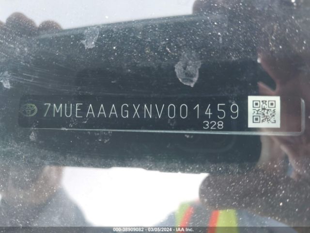 7MUEAAAGXNV001459 Toyota Corolla Cross Xle