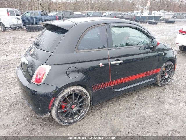 2013 FIAT 500 3C3CFFFH3DT551595 Photo 3