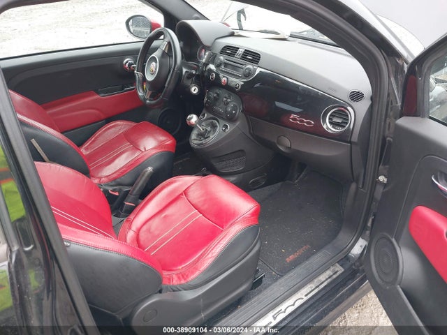 2013 FIAT 500 3C3CFFFH3DT551595 Photo 4
