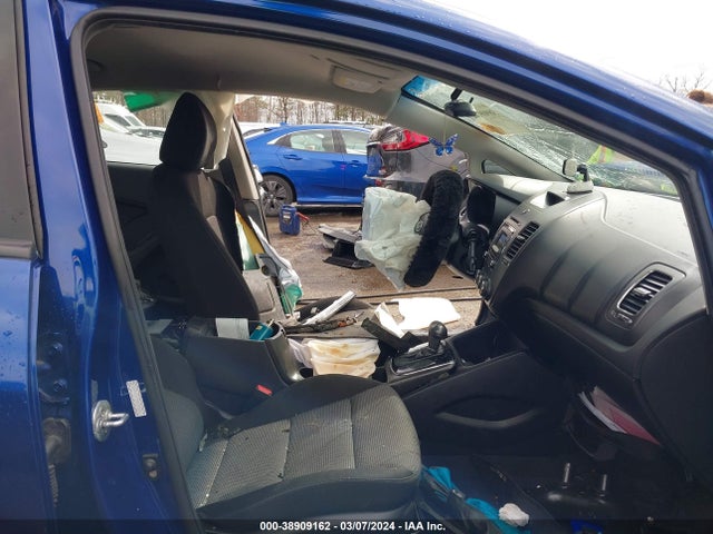 KIA FORTE LX 2017 3KPFK4A73HE039692 Image 5