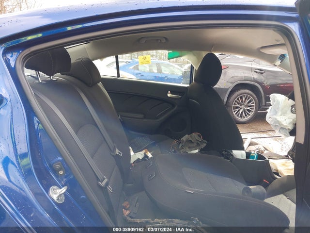 KIA FORTE LX 2017 3KPFK4A73HE039692 Image 8