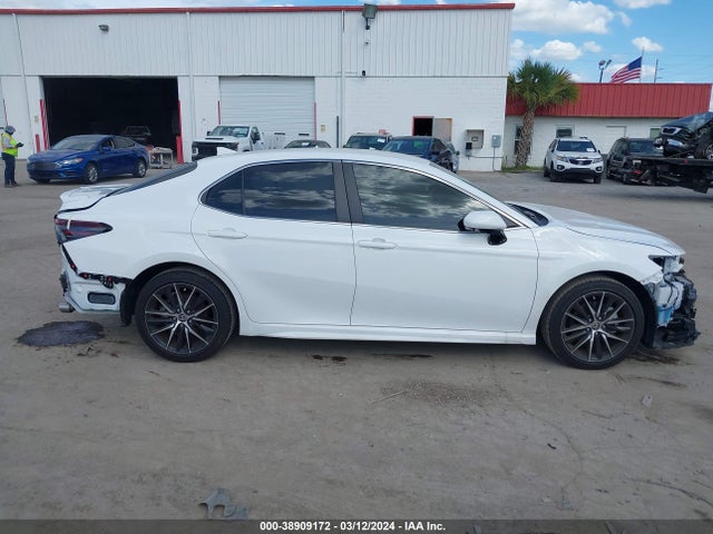 Toyota CAMRY SE 2022 4T1T11AK4NU065462 Image 14