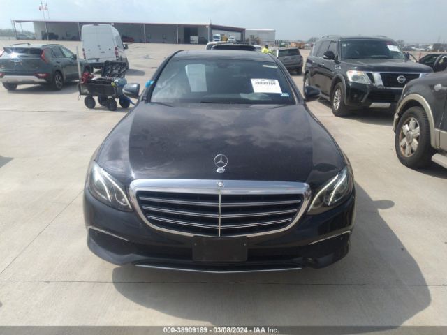 WDDZF4JB2HA079468 Mercedes-Benz E 300