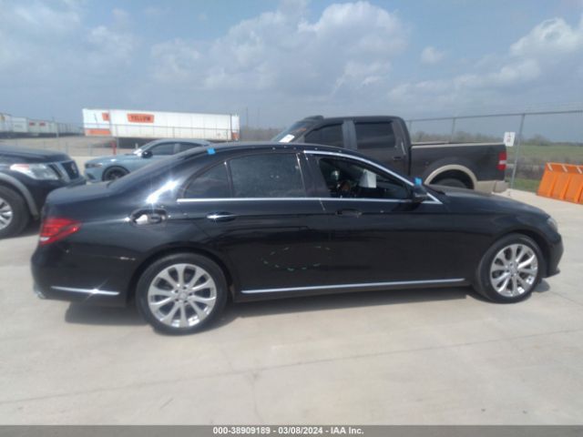 WDDZF4JB2HA079468 Mercedes-Benz E 300