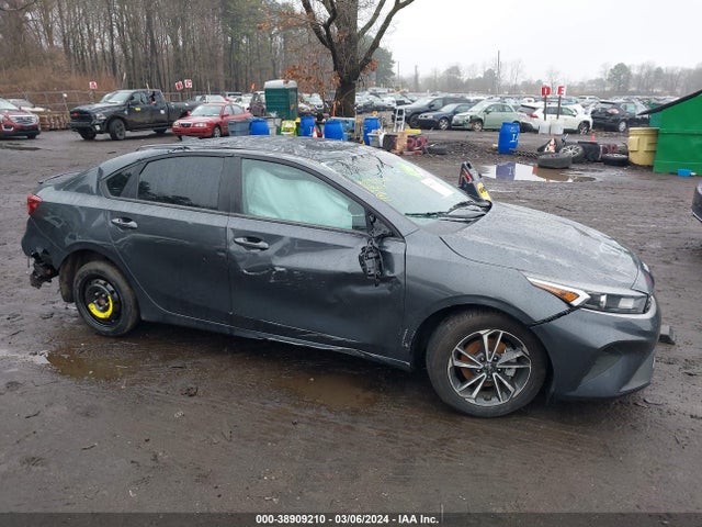 KIA Forte Lxs 2023 3KPF24AD7PE506035 Image 13