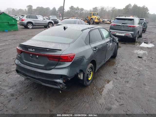 KIA Forte Lxs 2023 3KPF24AD7PE506035 Image 4