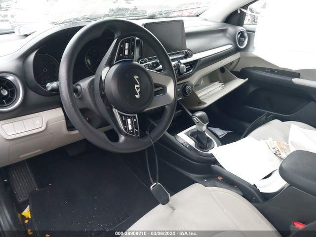 KIA Forte Lxs 2023 3KPF24AD7PE506035 Image 5