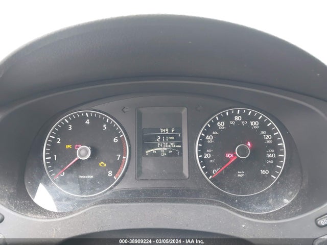 3VWD17AJ2EM244670 Volkswagen Jetta 1.8t Se