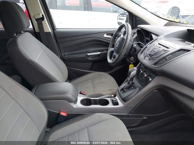 Ford ESCAPE SE 2015 1FMCU0G99FUB41958 Image 5