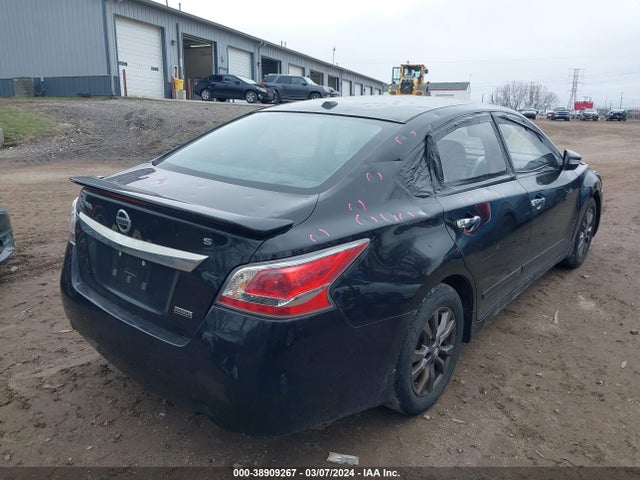 Nissan Altima 2.5 S 2015 1N4AL3AP6FN919592 Image 12