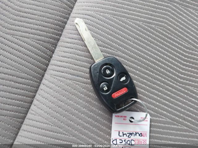 5FNYF4H38FB066247 Honda PILOT SE