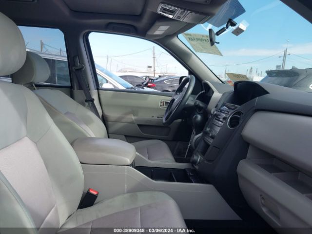 5FNYF4H38FB066247 Honda PILOT SE